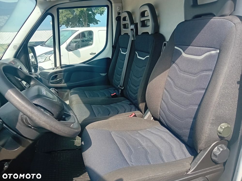 Iveco Daily - 16