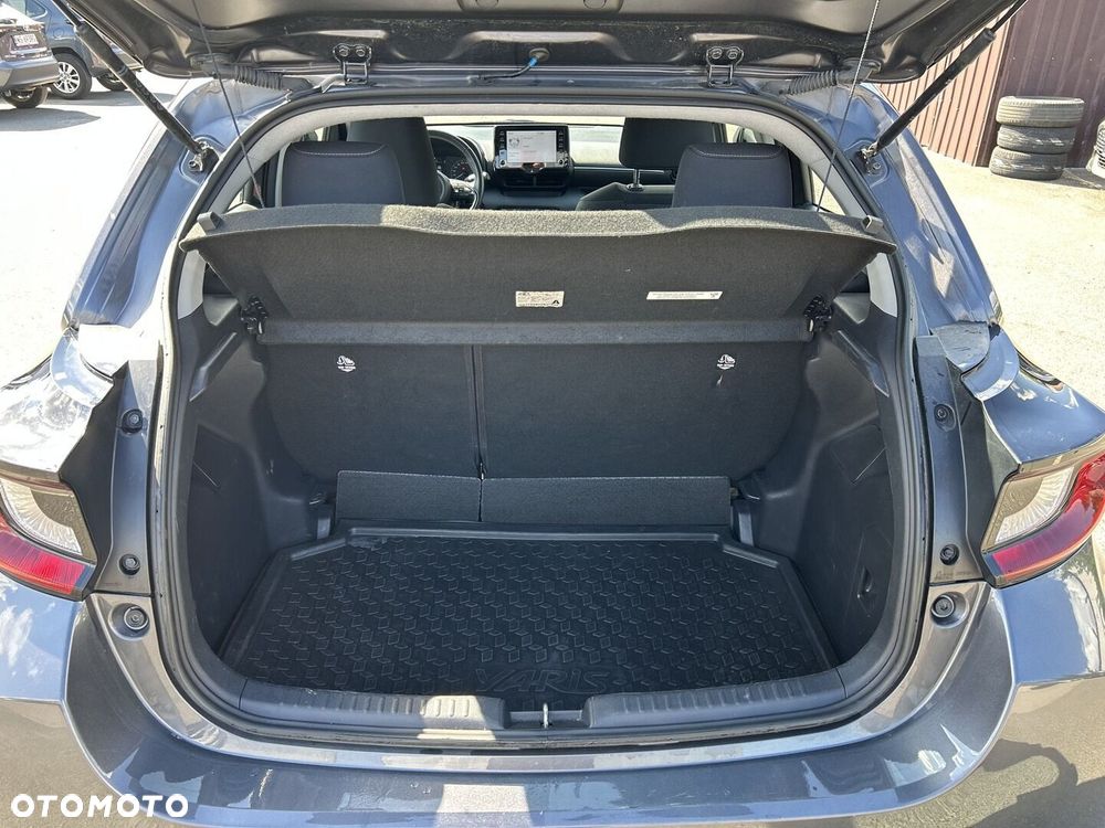 Toyota Yaris Hybrid 1.5 Comfort - 22