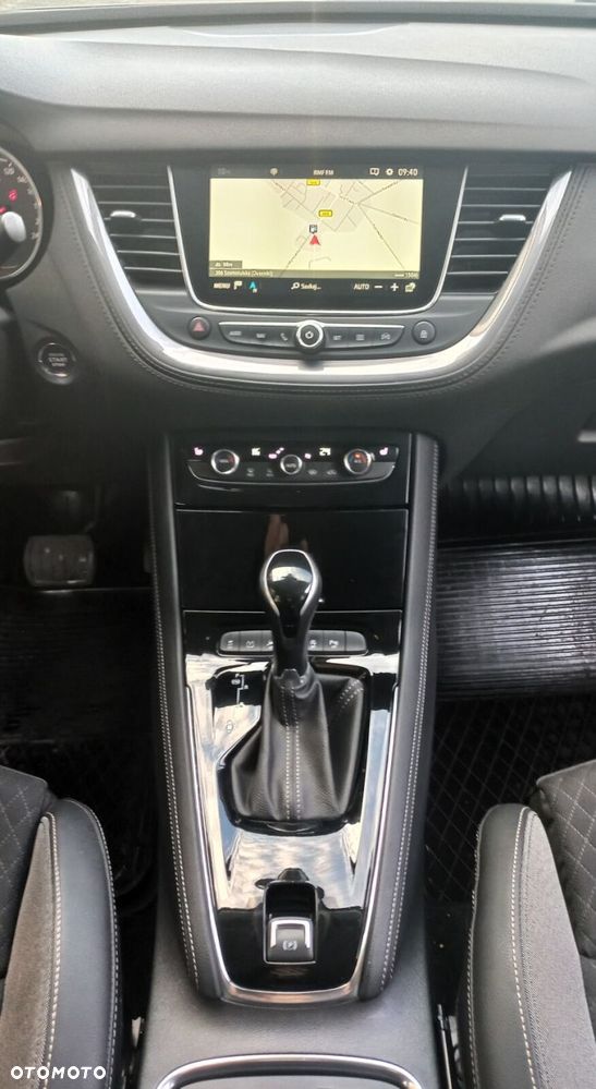 Opel Grandland X - 12