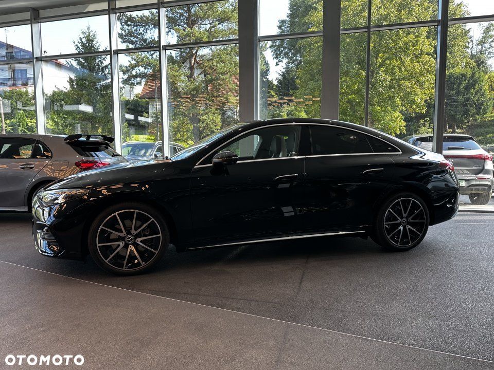 Mercedes-Benz CLA - 2