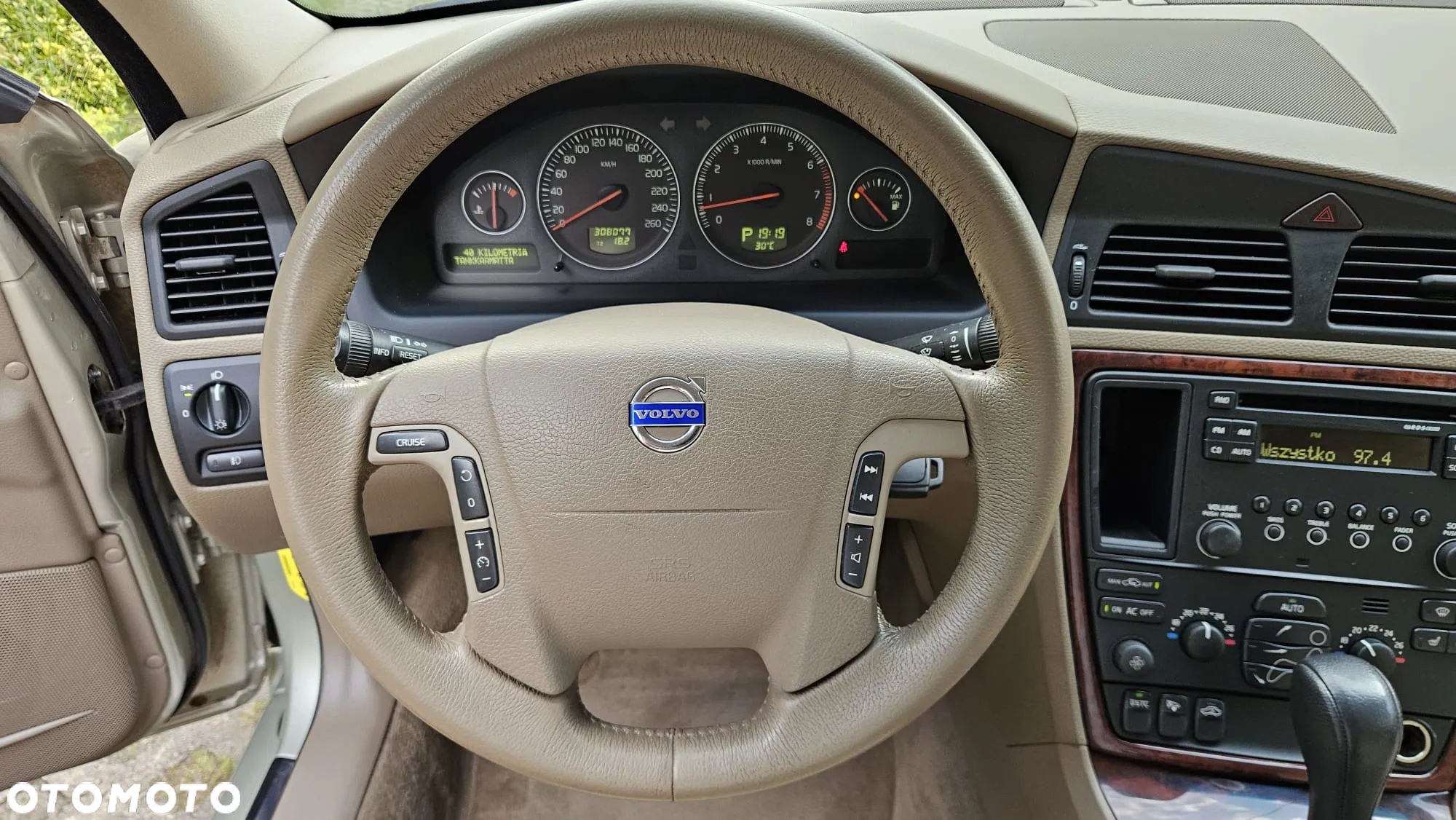 Volvo V70 2.5T AWD Summum - 21