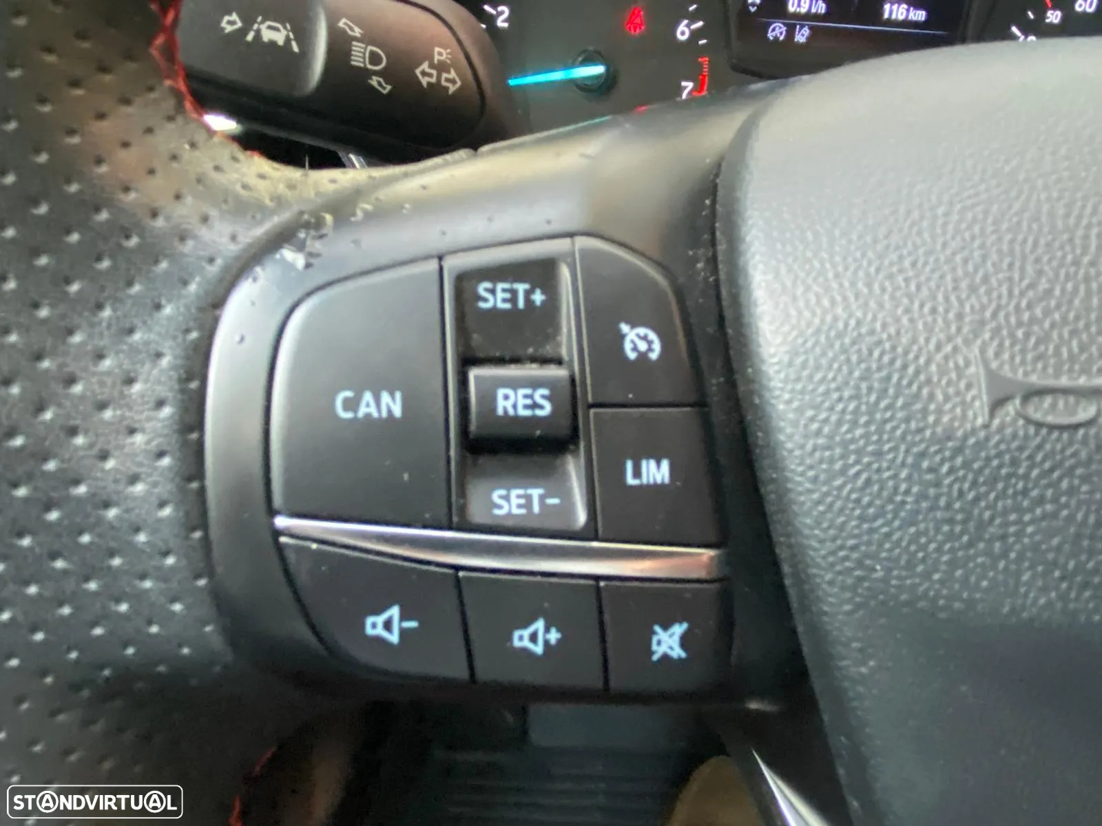Ford Fiesta 1.0 EcoBoost ST-Line - 17