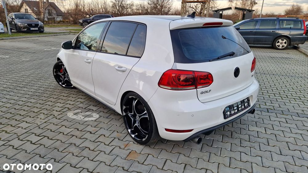 Volkswagen Golf 2.0 TSI GTI - 7