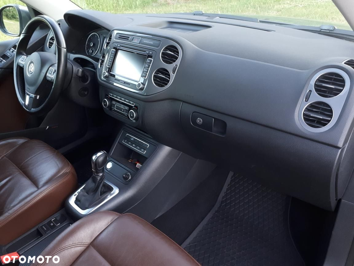Volkswagen Tiguan 2.0 TDI DPF 4Motion BlueMotion Technology DSG Track & Style - 26