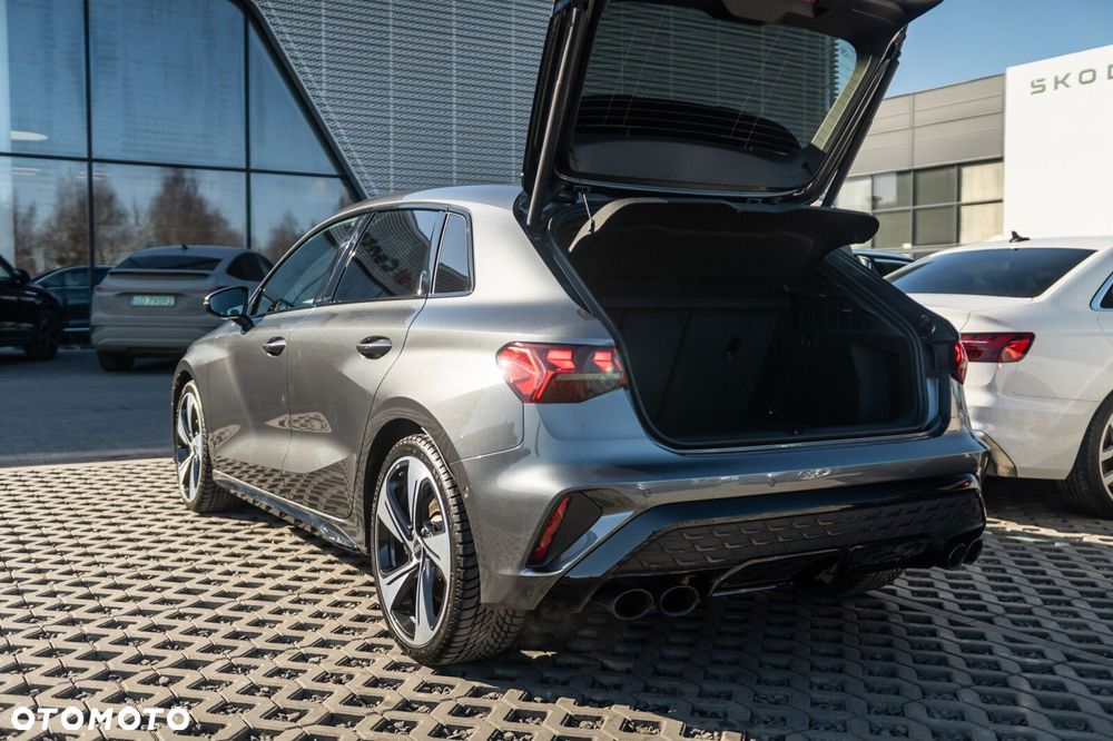 Audi S3 Sportback - 8