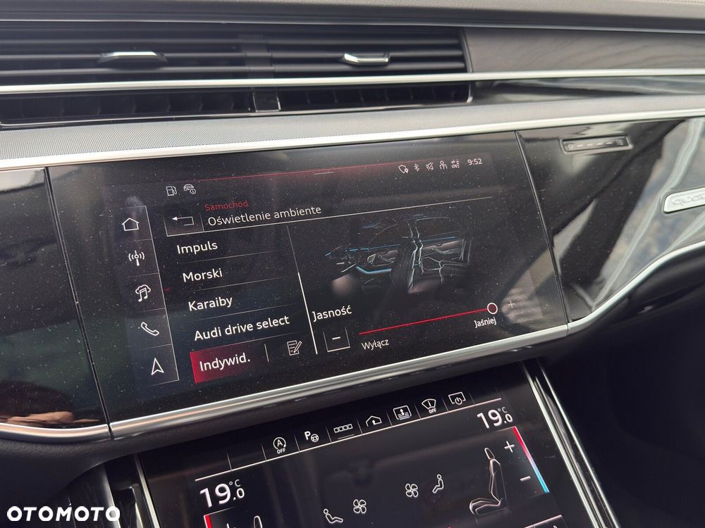 Audi A8 - 41