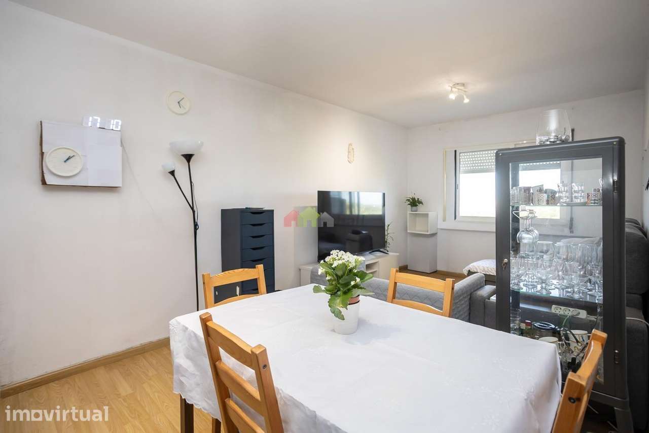 Apartamento T3 na Cidade Sol, Santo António da Charneca - Barreiro - Grande imagem: 2/23