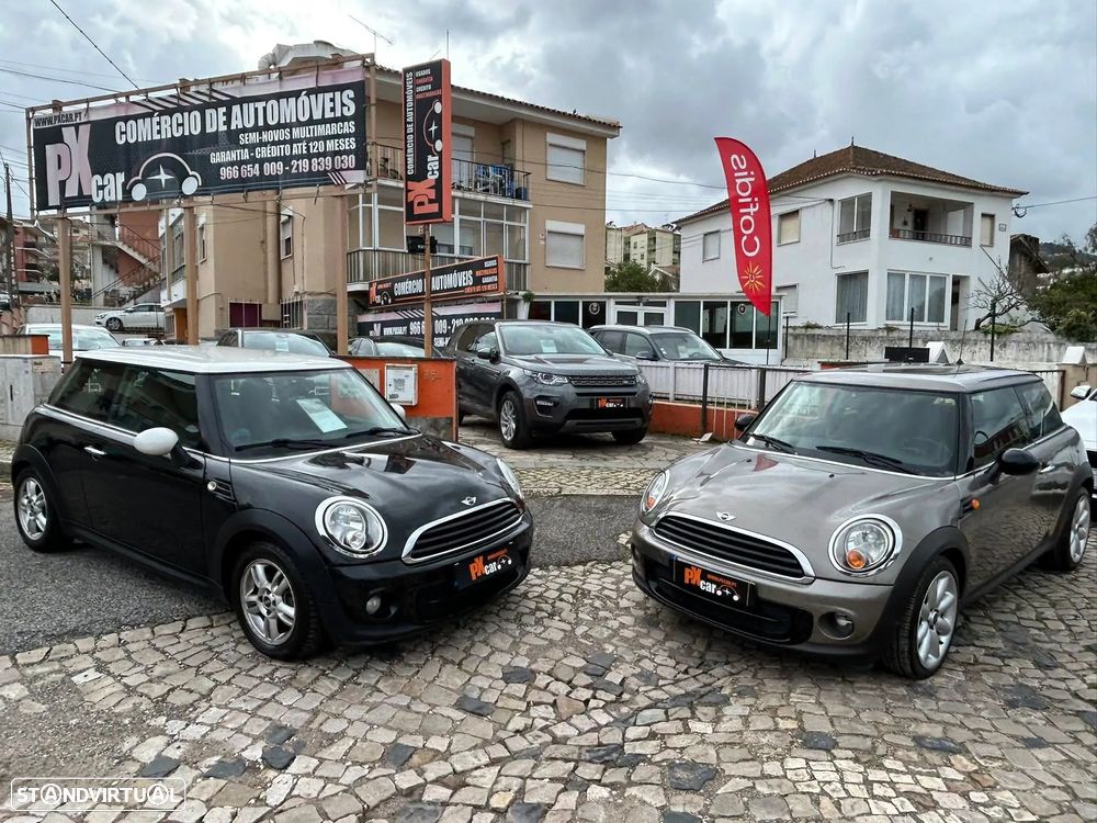 MINI 3 Portas One D - 38