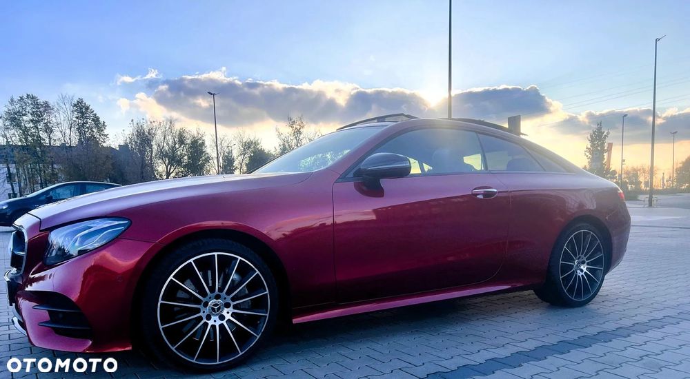 Mercedes-Benz Klasa E 400 Coupe 4-Matic 9G-TRONIC - 6