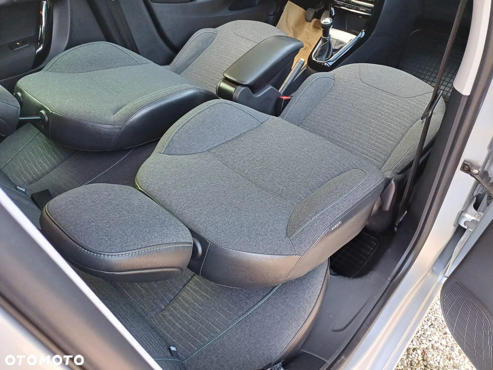 Citroën C3 1.2 PureTech Exclusive - 35