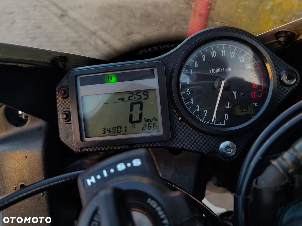 Honda CBR - 6