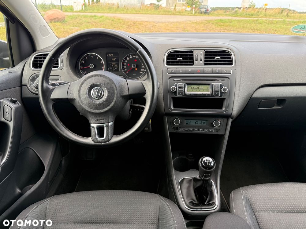 Volkswagen Polo 1.2 Team - 14