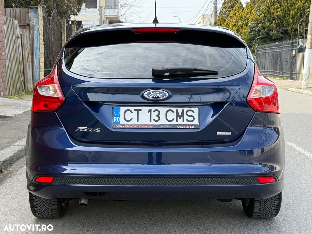 Ford Focus - 19
