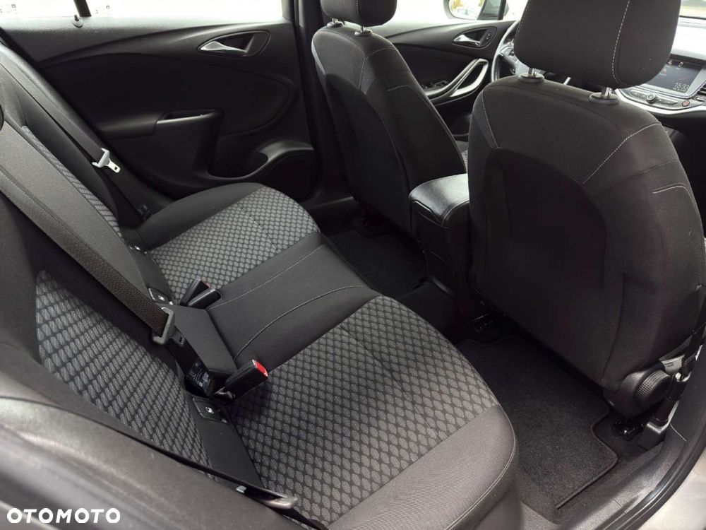 Opel Astra V 1.4 T Enjoy - 35