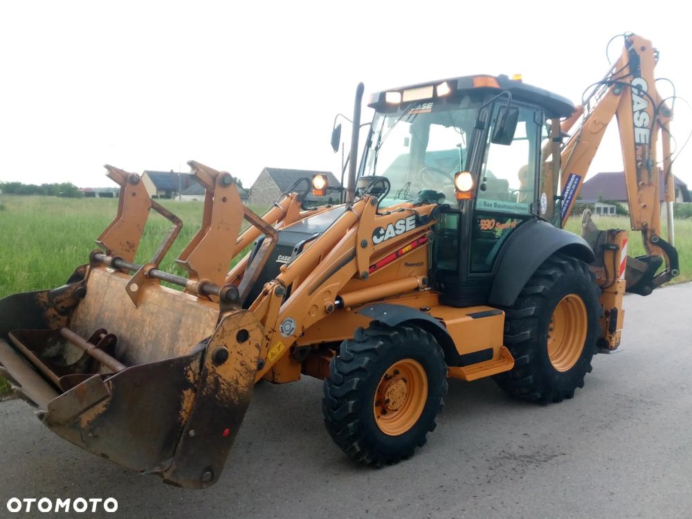 Case 590 SR - 1