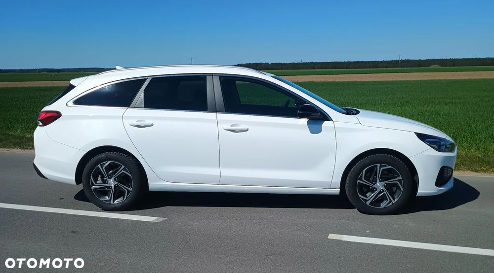 Hyundai i30 1.0 T-GDI Modern DCT - 10