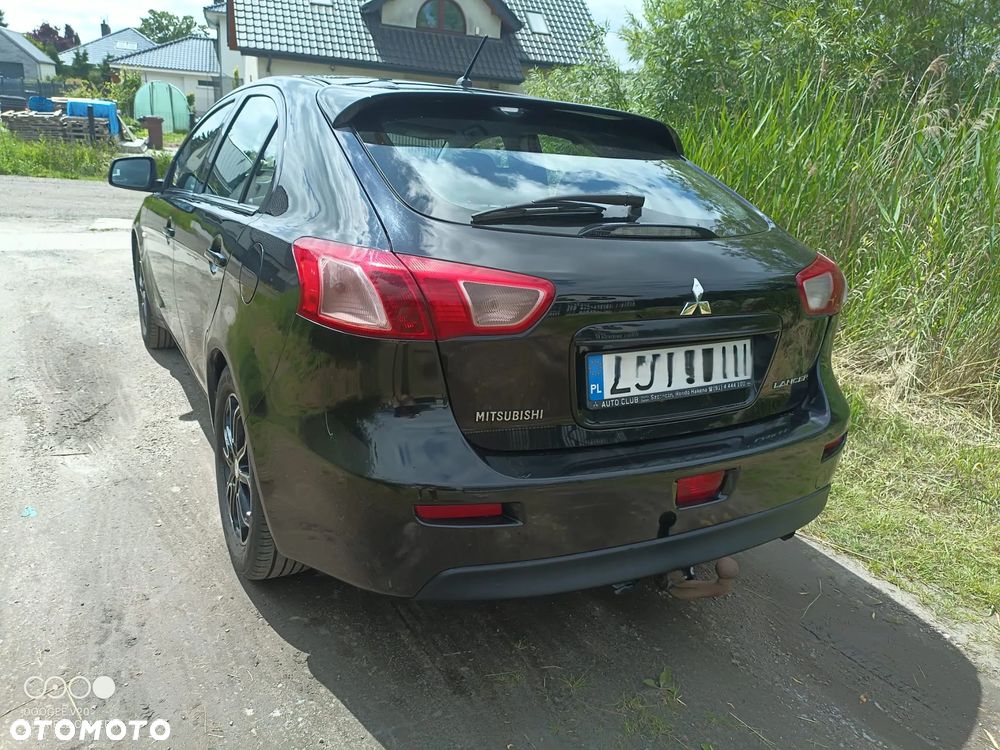 Mitsubishi Lancer 1.6 Invite - 7