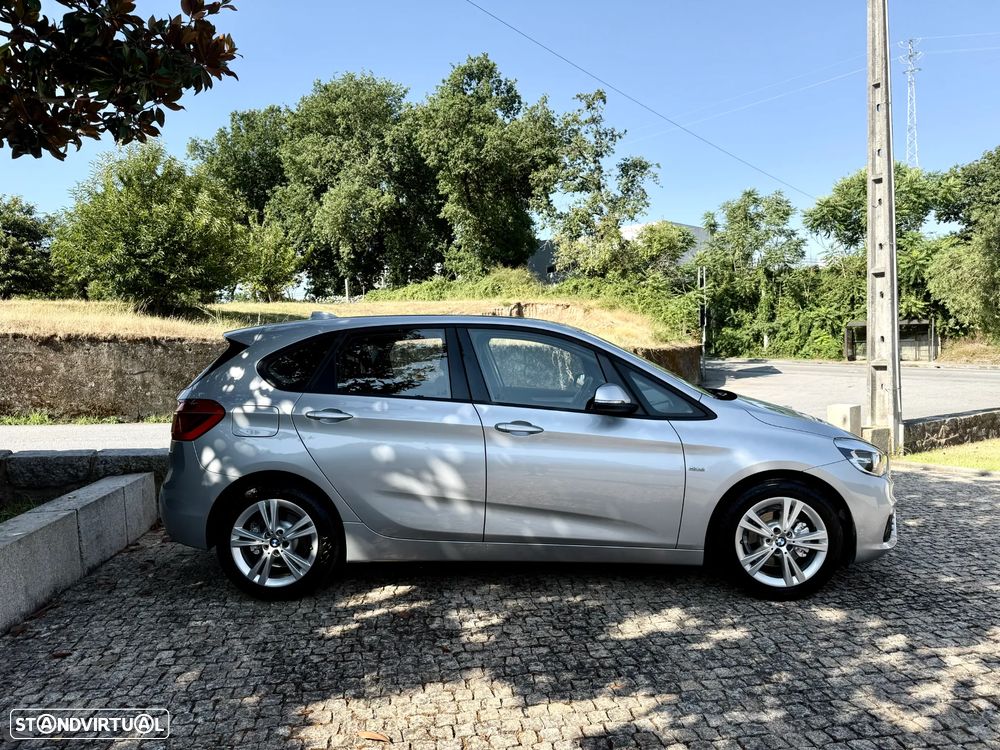 BMW 218 Active Tourer d Line Sport - 3