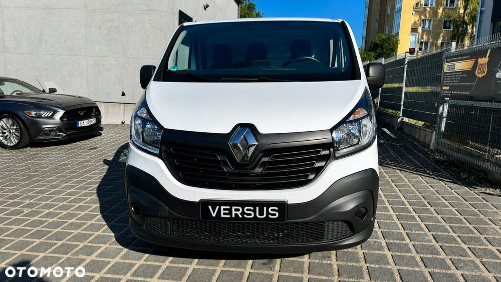 Renault Trafic - 2