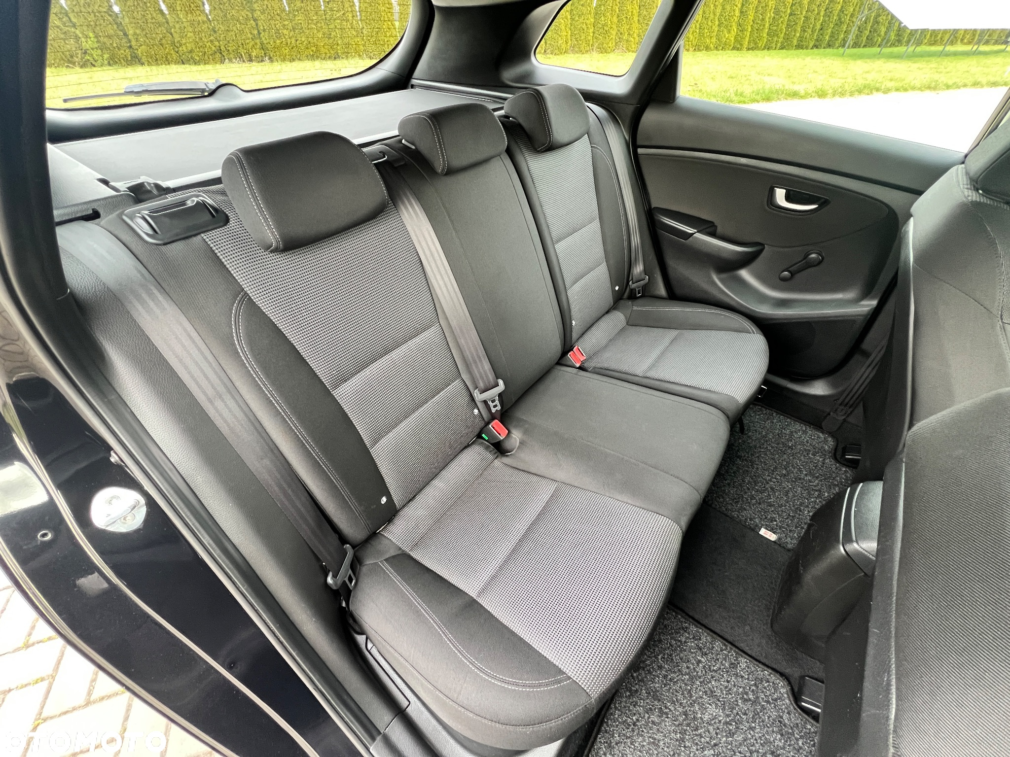 Hyundai i30 1.6 CRDi BlueDrive Premium - 21
