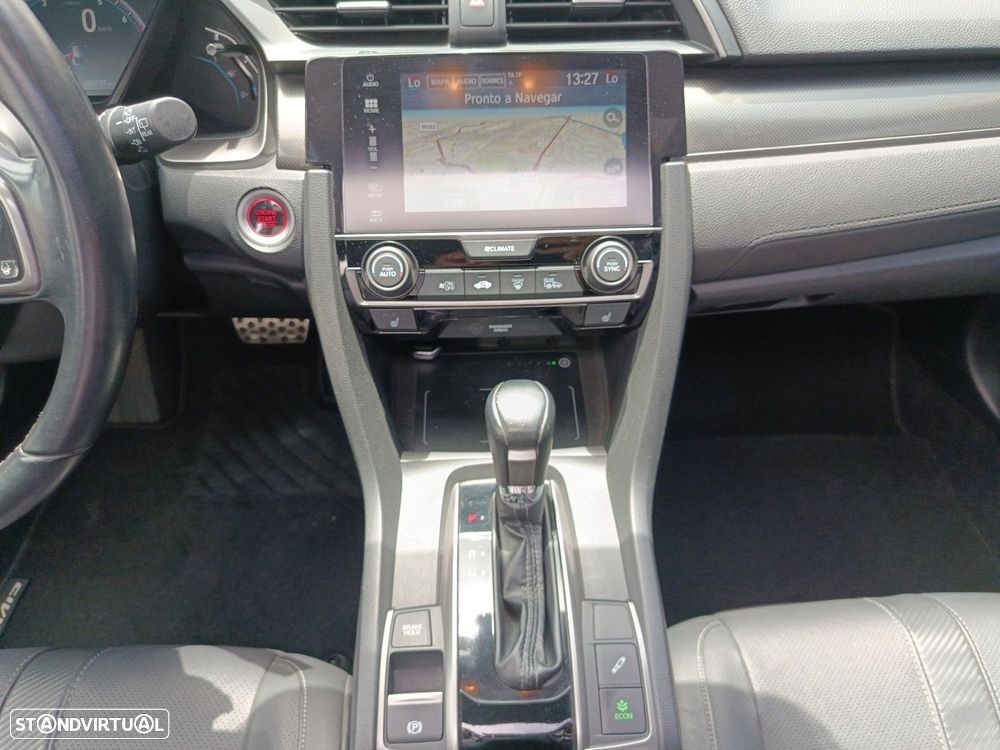 Honda Civic 1.5 i-VTEC Sport CVT - 11