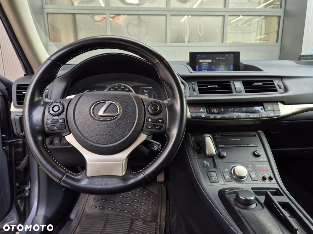 Lexus CT 200h Elegance - 14