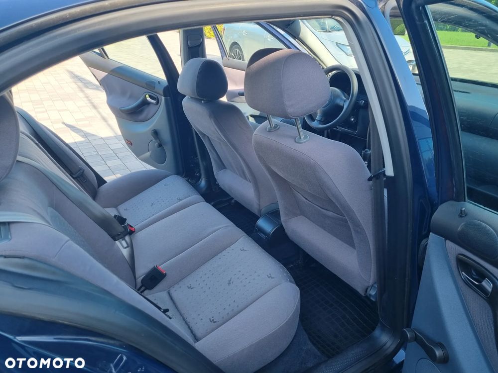 Seat Toledo 1.9 TDI Tech Design - 10