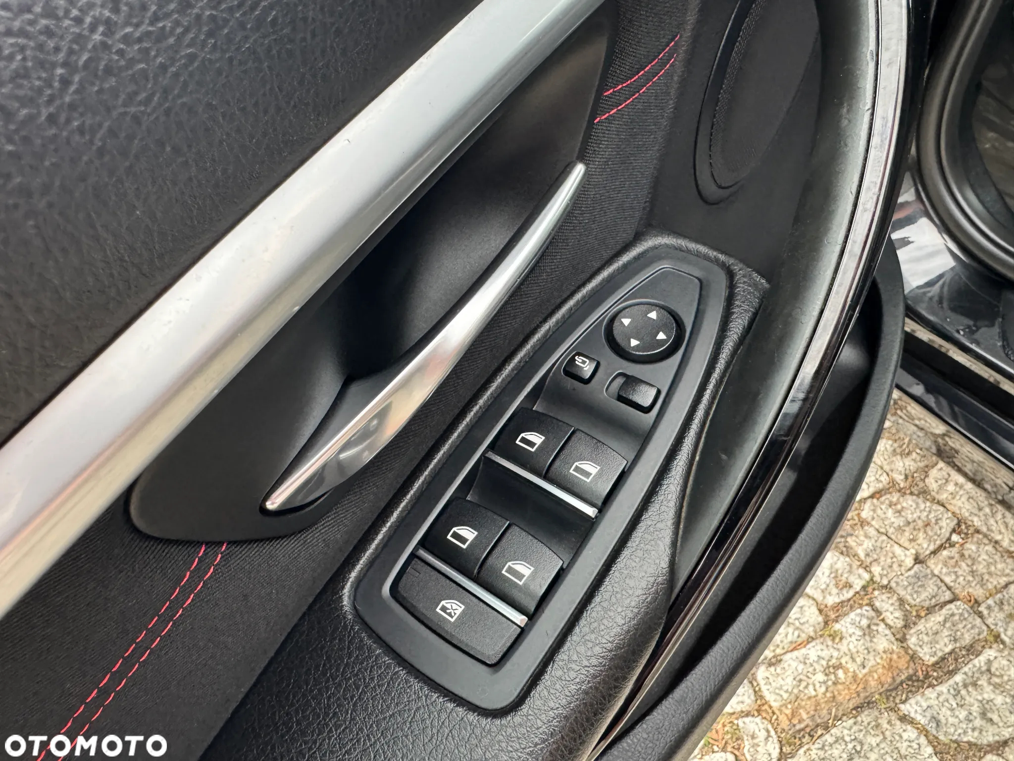 BMW Seria 3 320d Sport Line Shadow - 29