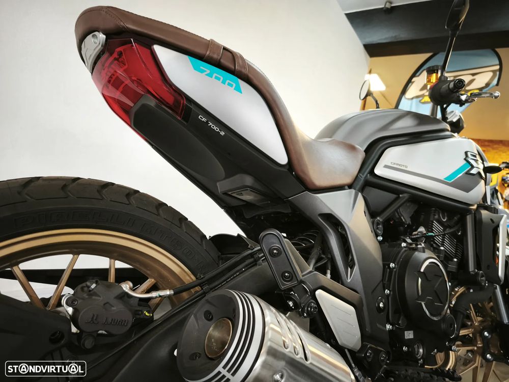 CF Moto 700CL-X Heritage Campanha CL - 5