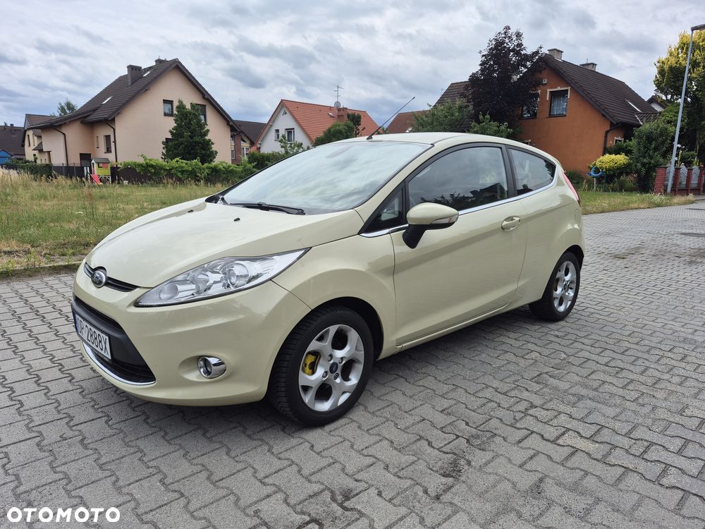 Ford Fiesta - 1