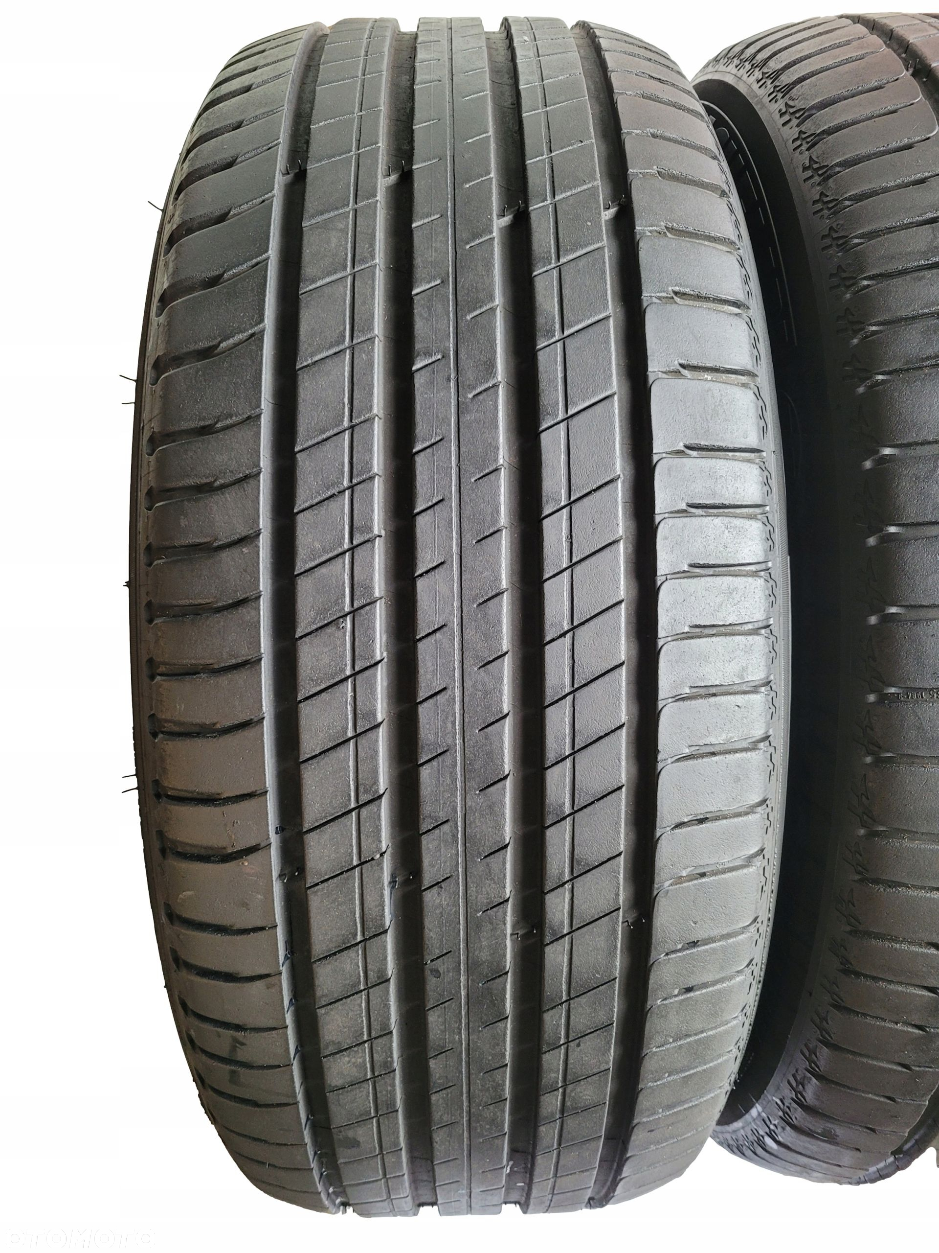 4x michelin latitude sport 3 245/50 R19 105W run f - 3