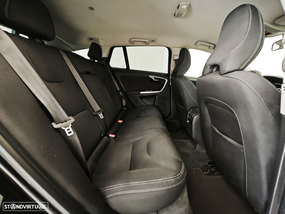 Volvo V60 D2 Geartronic Powershift Edition - 44