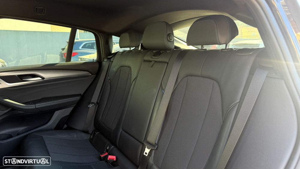 BMW X4 20 d xDrive Pack M Auto - 14