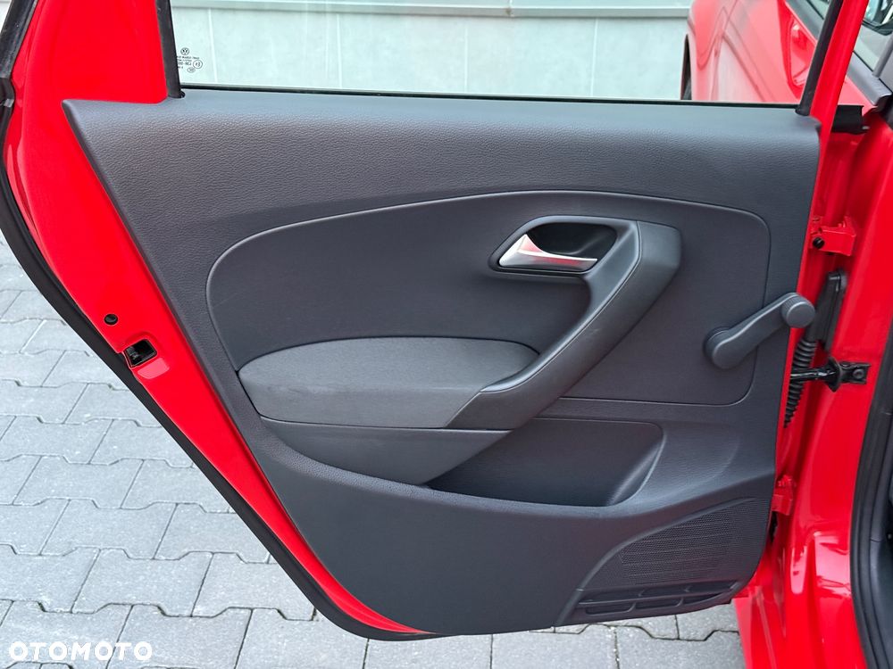 Volkswagen Polo - 21