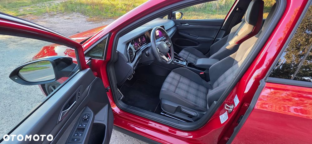 Volkswagen Golf VIII 2.0 TSI GTI DSG - 24