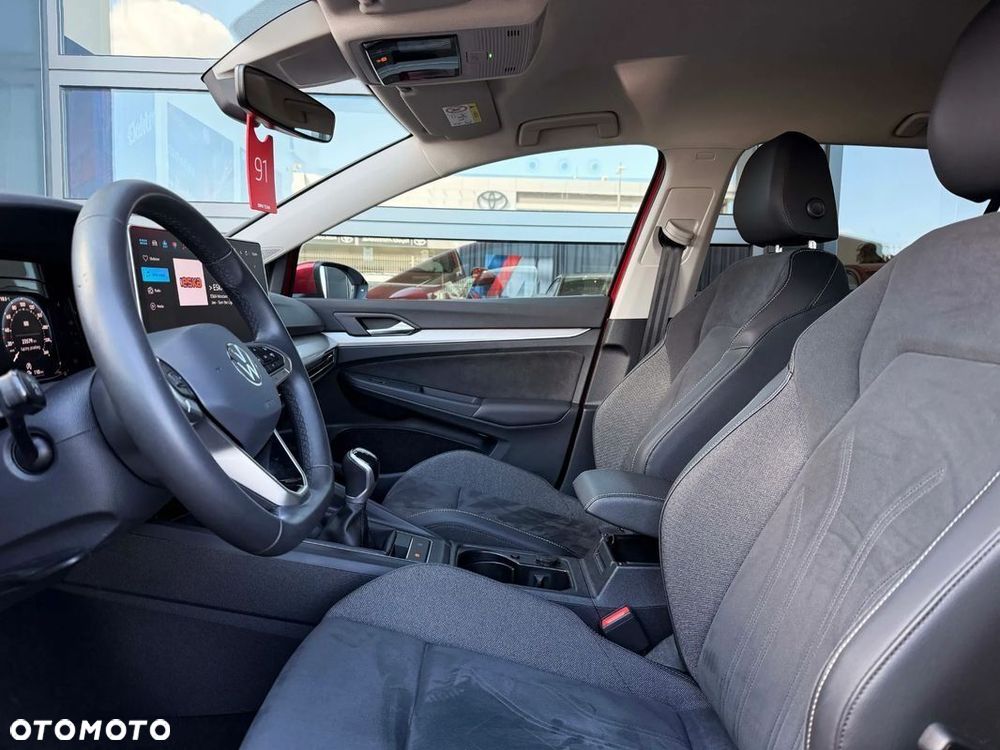 Volkswagen Golf 1.5 TSI Special Edition - 20