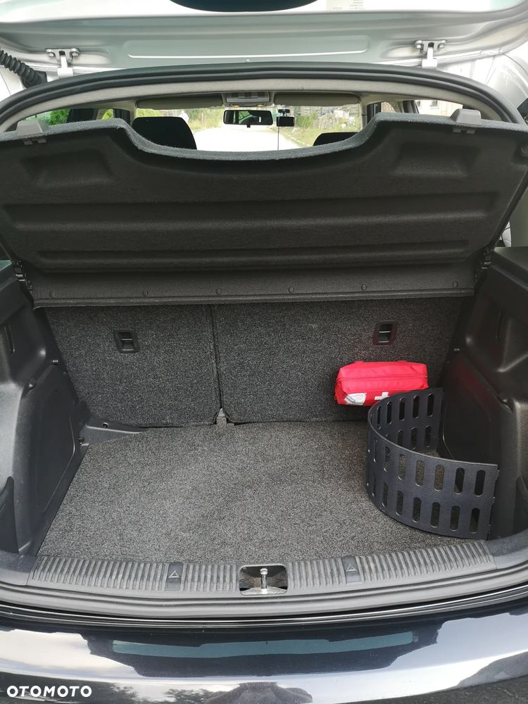 Skoda Fabia 1.2 TSI Sportline - 11