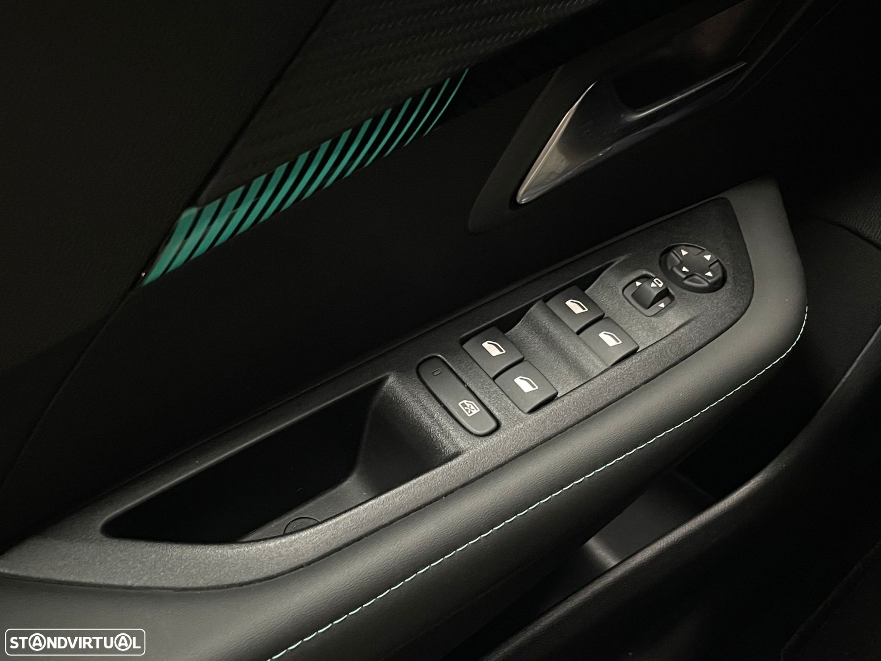 Peugeot e-208 50 kWh Allure Pack - 16
