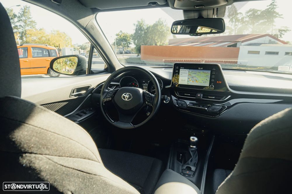 Toyota C-HR - 35