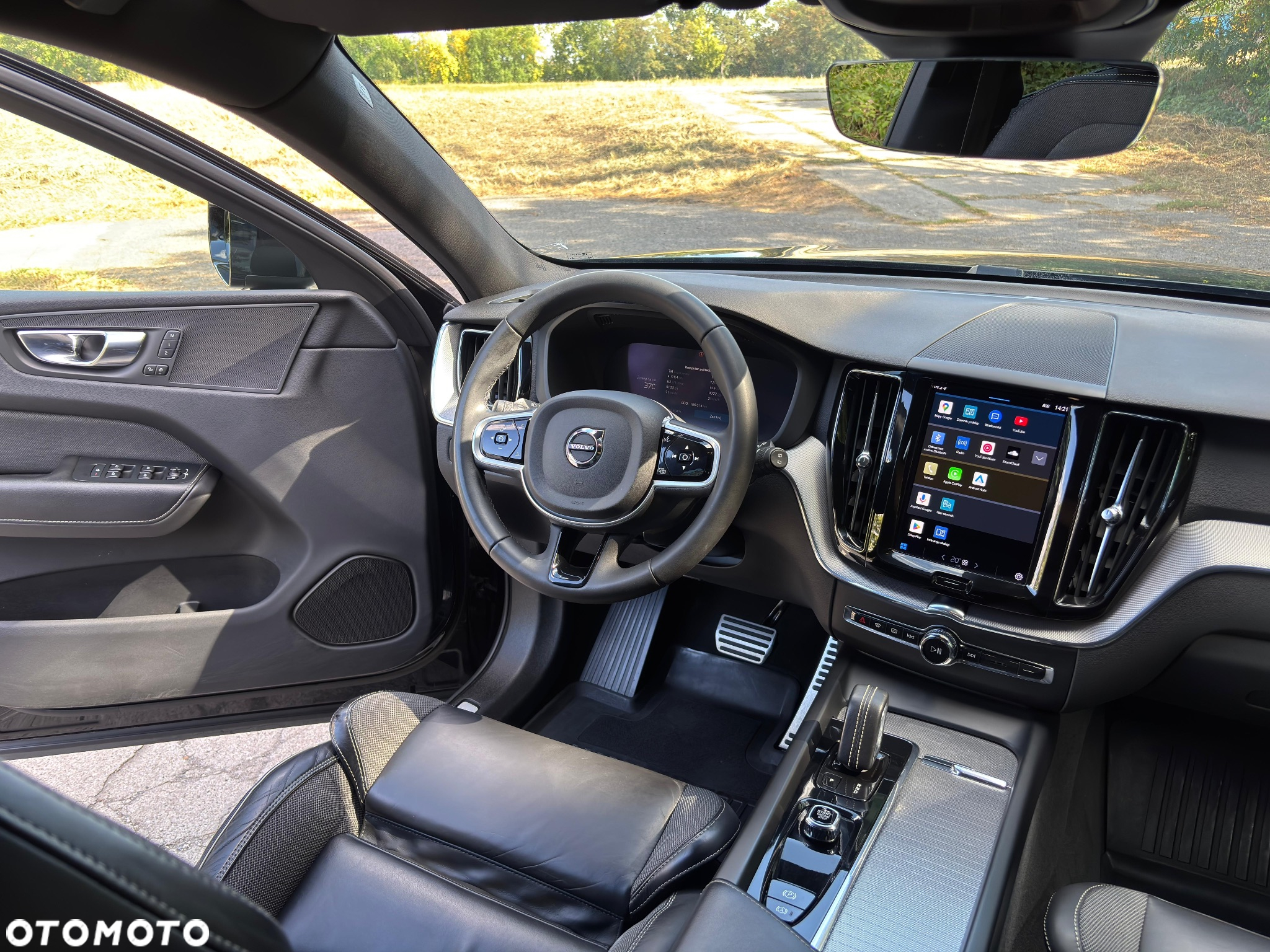 Volvo XC 60 D4 AWD R-Design - 11