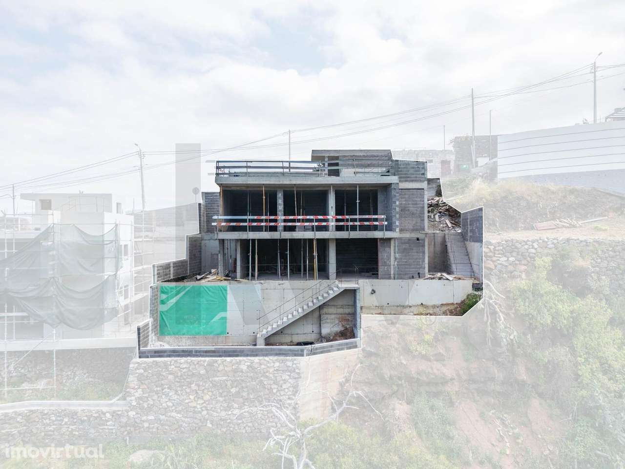 Moradia T3 Nova em Santa Cruz com Vista Mar Definitiva - Grande imagem: 2/28