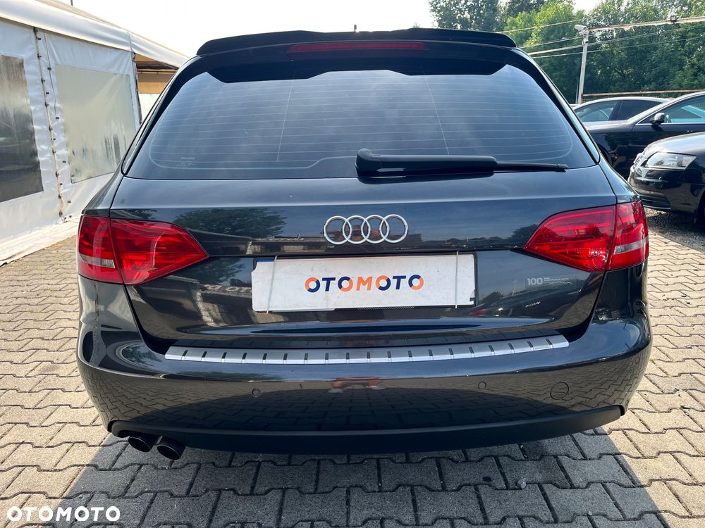 Audi A4 Avant 2.0 TDI DPF Attraction - 11