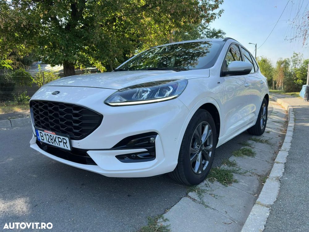 Ford Kuga - 1