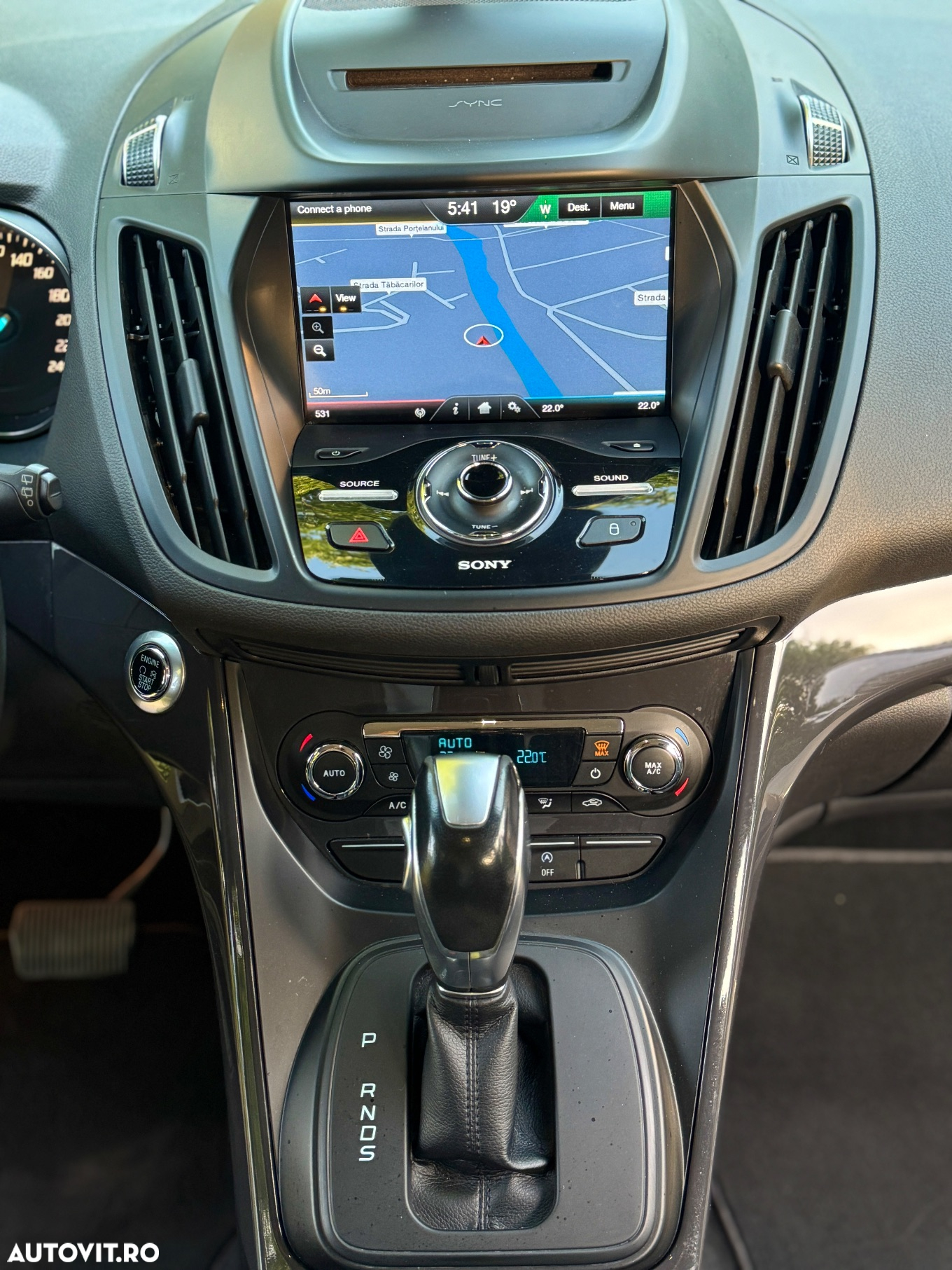 Ford Kuga 2.0 TDCi 4WD Powershift Titanium - 15