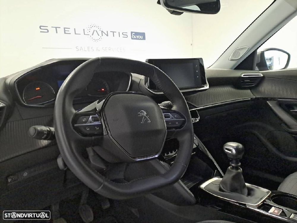 Peugeot 2008 1.2 PureTech Allure Pack - 8