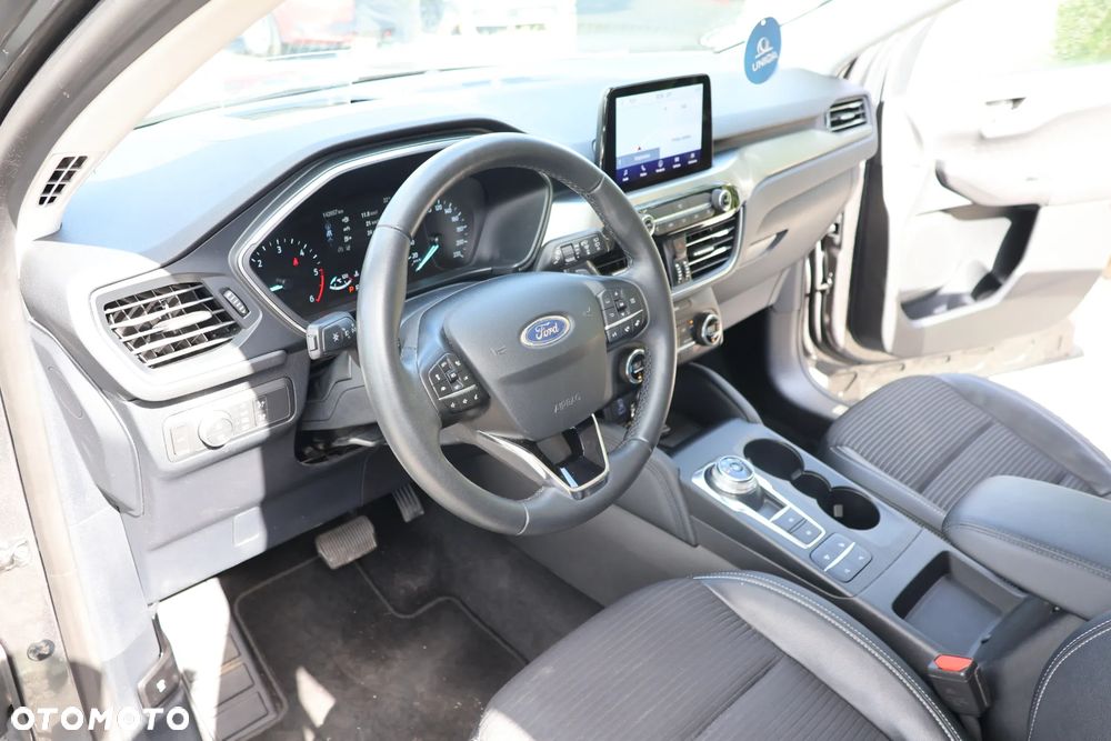 Ford Kuga 2.0 EcoBlue 4x4 TITANIUM X - 11