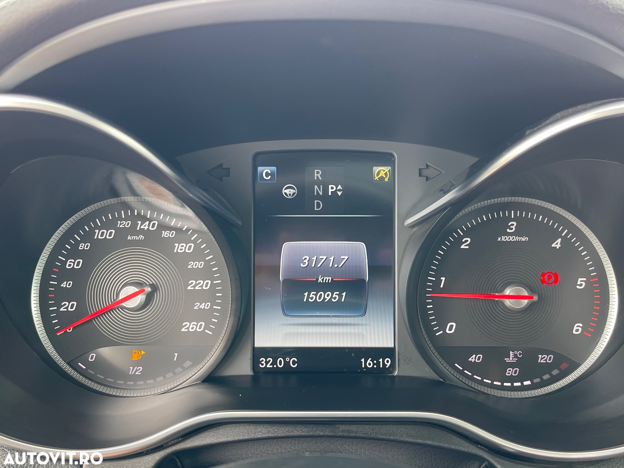 Mercedes-Benz C 250 d Coupe 4MATIC Aut. - 14