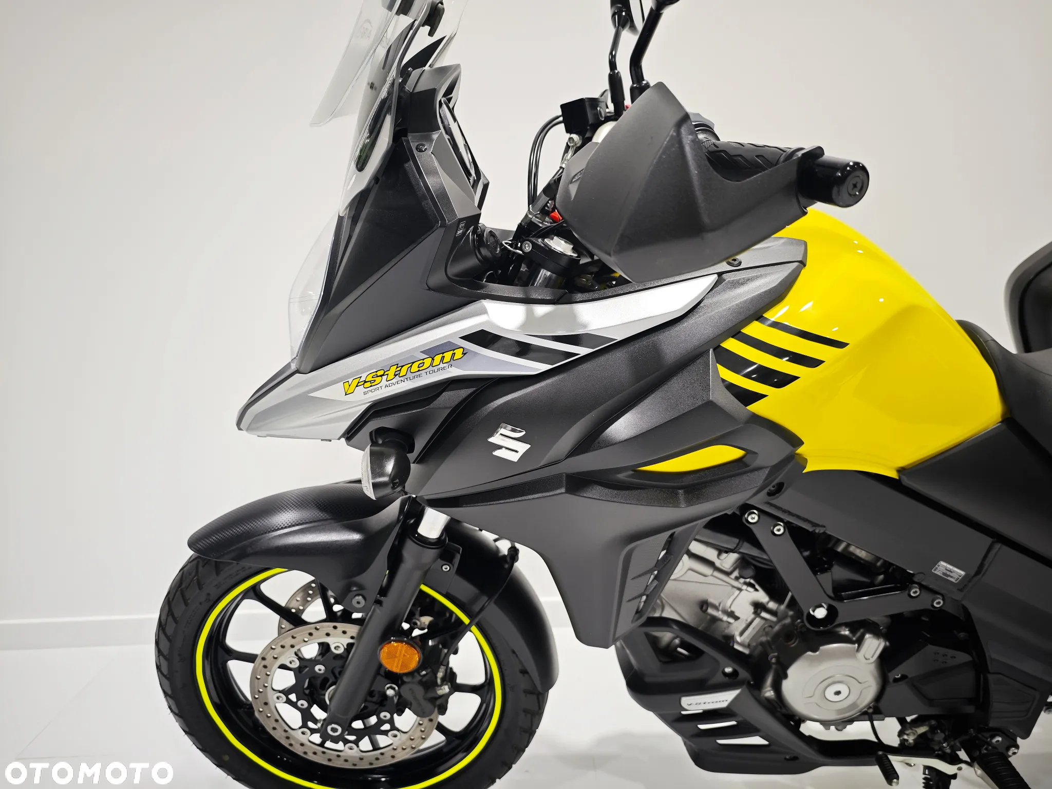 Suzuki V-STROM - 23