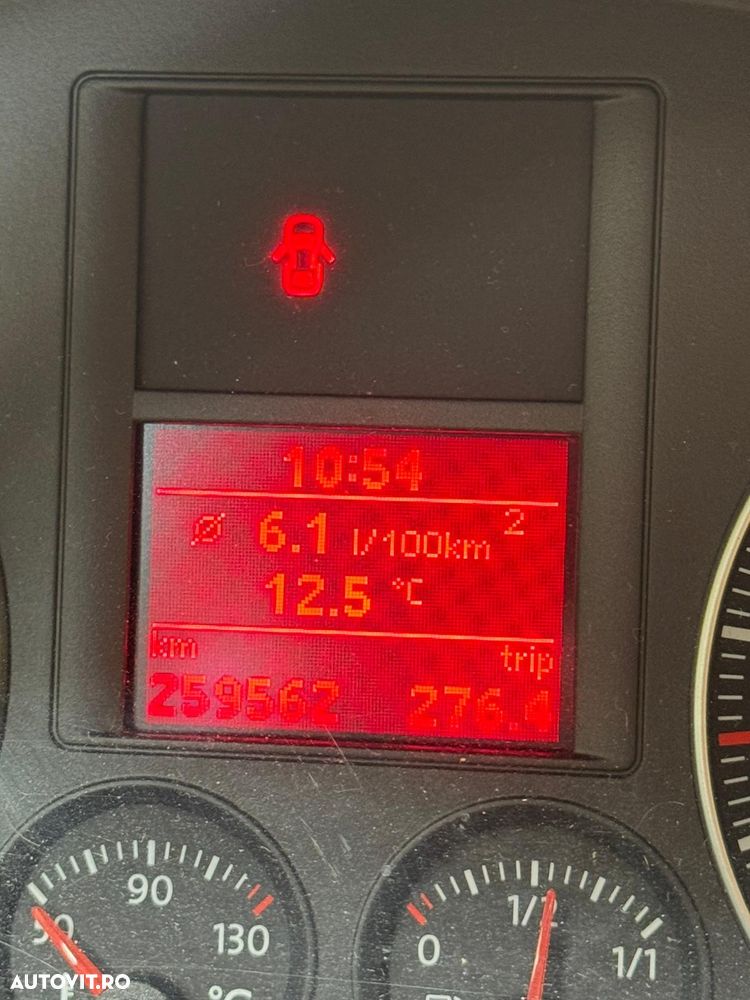Volkswagen Jetta 1.9 TDI DPF Trendline - 10