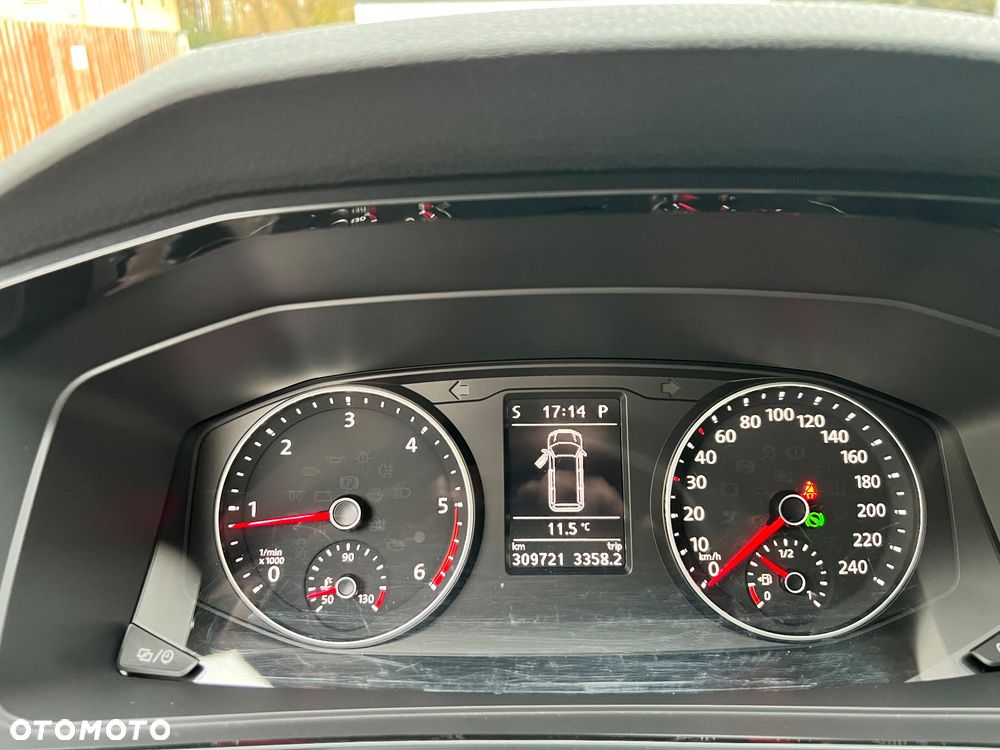Volkswagen Multivan 2.0 TDI L1 Highline 4Motion DSG - 28